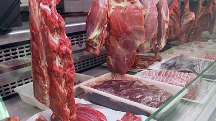 CARNICEROS DECIDEN MANTENER PRECIO DE LA CARNE TRAS REUNIÓN CON EL GOBIERNO