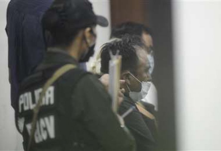 Senador del MAS es enviado a la cárcel de San Pedro, tras ser acusado de violación