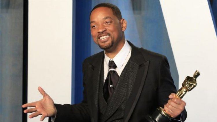Academia de cine de EEUU prohíbe a Will Smith asistir a entregas de los Óscar por 10 años